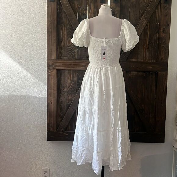 Zesica Square Neck Short Puff Sleeve Smocked Flowy A-line Tiered Midi Dress - Picture 6 of 13